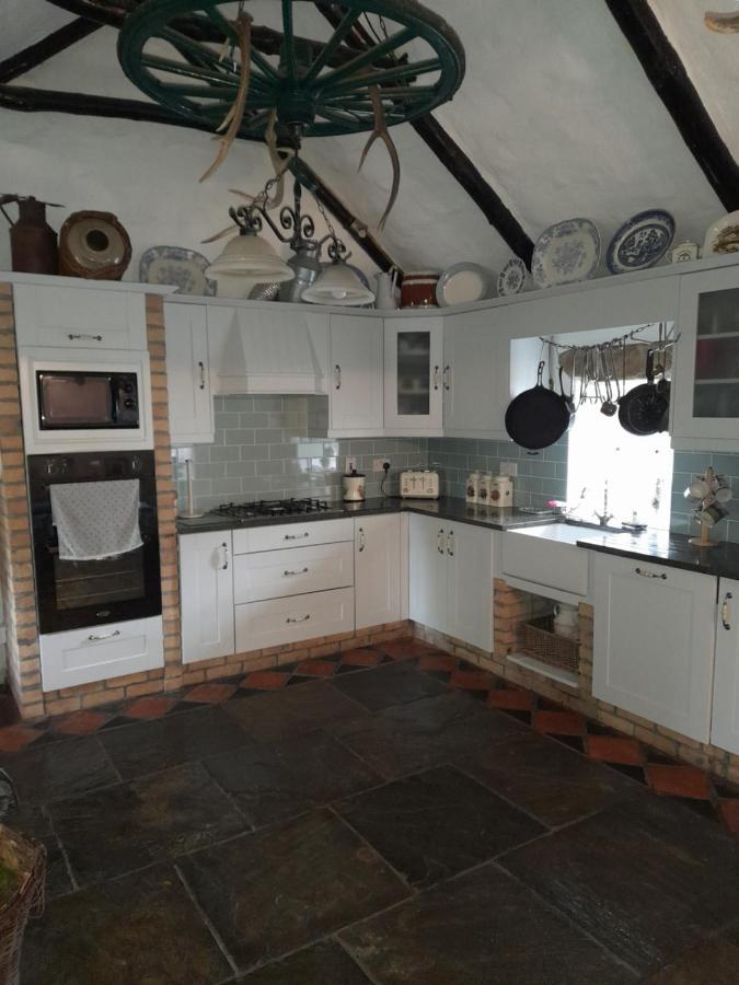 Clarisses Cottage Laragh Dış mekan fotoğraf